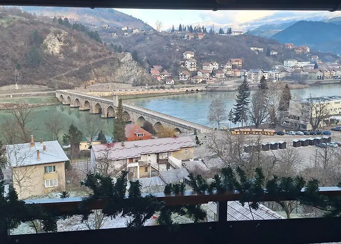 Dan & Noc * Višegrad